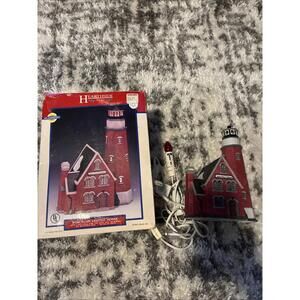 Lemax Christmas Village House Rocky Point Lighthouse Flashing 1997 Working